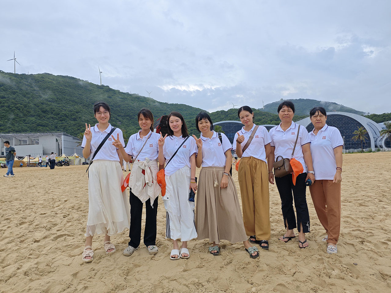 04 來(lái)給生活比個(gè)耶~